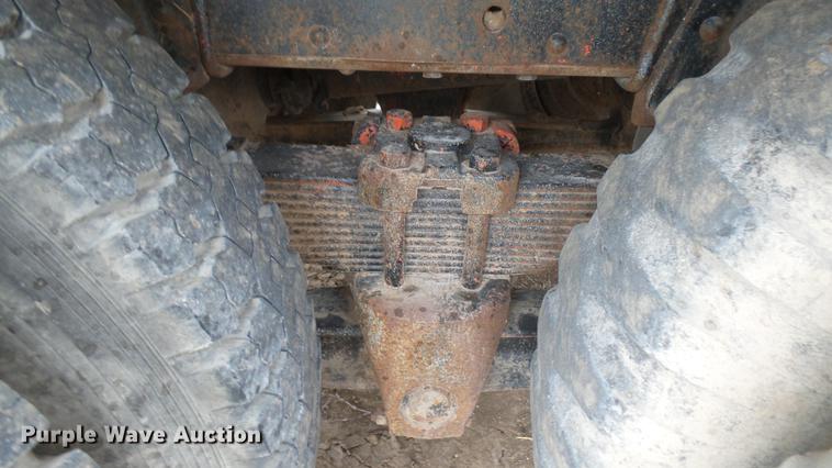 image for item DC1893 1953 International RF192 flatbed truck