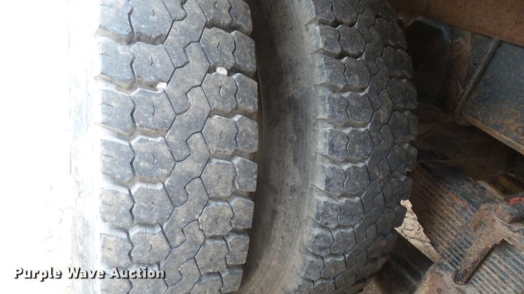 image for item DC1893 1953 International RF192 flatbed truck