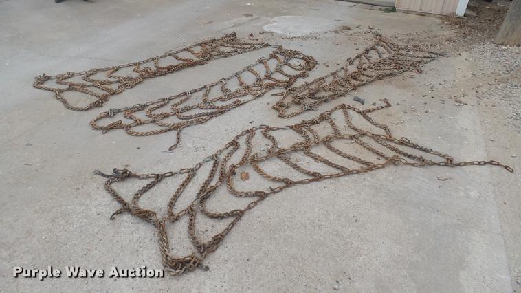 image for item DC1893 1953 International RF192 flatbed truck