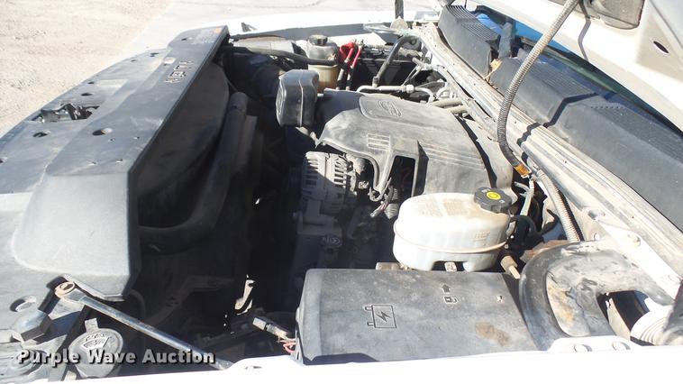 image for item DC1905 2011 Chevrolet Silverado 2500HD LS Crew Cab pickup truck