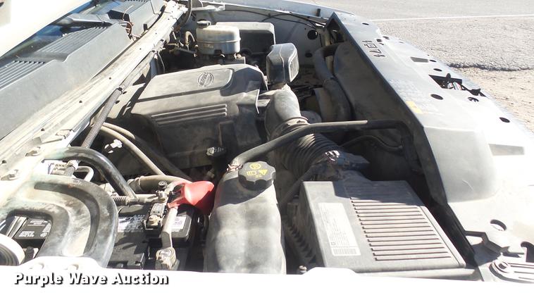 image for item DC1905 2011 Chevrolet Silverado 2500HD LS Crew Cab pickup truck