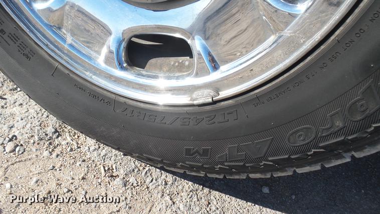 image for item DC1905 2011 Chevrolet Silverado 2500HD LS Crew Cab pickup truck