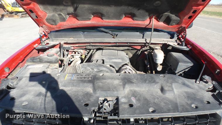 image for item DC1909 2007 Chevrolet Silverado 2500HD Crew Cab pickup truck