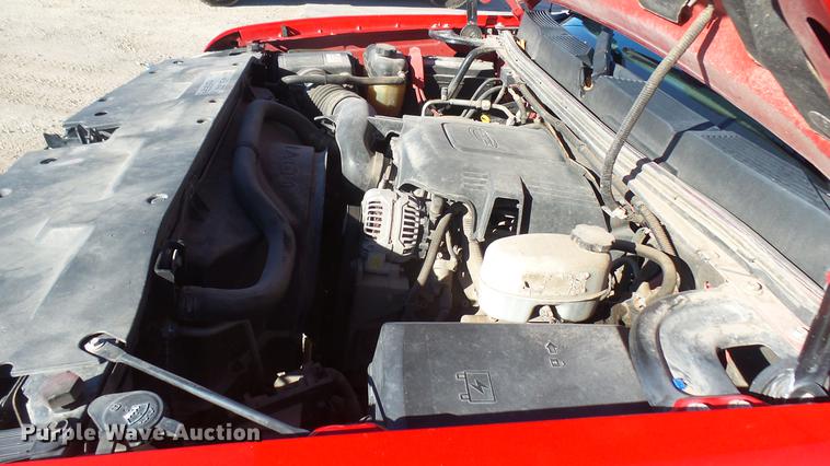 image for item DC1909 2007 Chevrolet Silverado 2500HD Crew Cab pickup truck