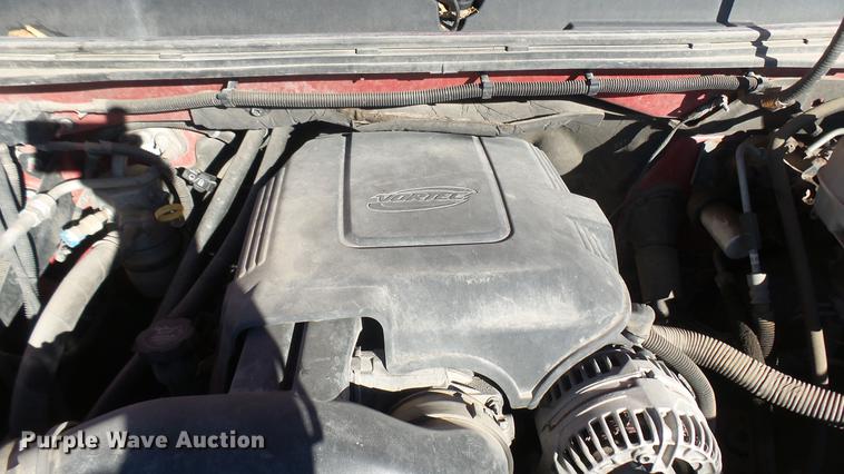 image for item DC1909 2007 Chevrolet Silverado 2500HD Crew Cab pickup truck