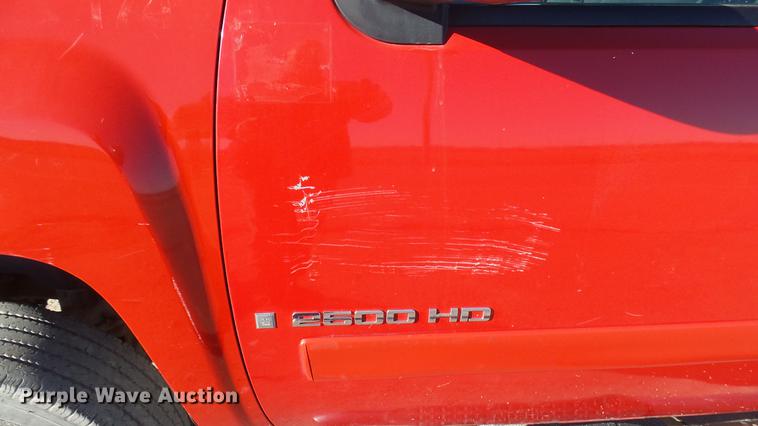 image for item DC1909 2007 Chevrolet Silverado 2500HD Crew Cab pickup truck