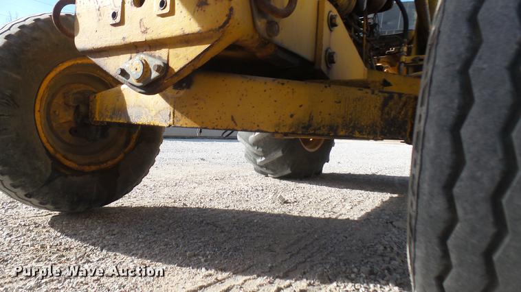 image for item DC1920 Ford 545 tractor