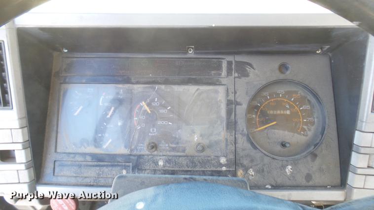 image for item DC1935 1986 Chevrolet 70 truck cab and chassis