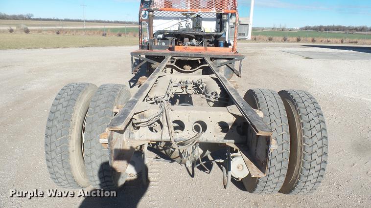 image for item DC1935 1986 Chevrolet 70 truck cab and chassis