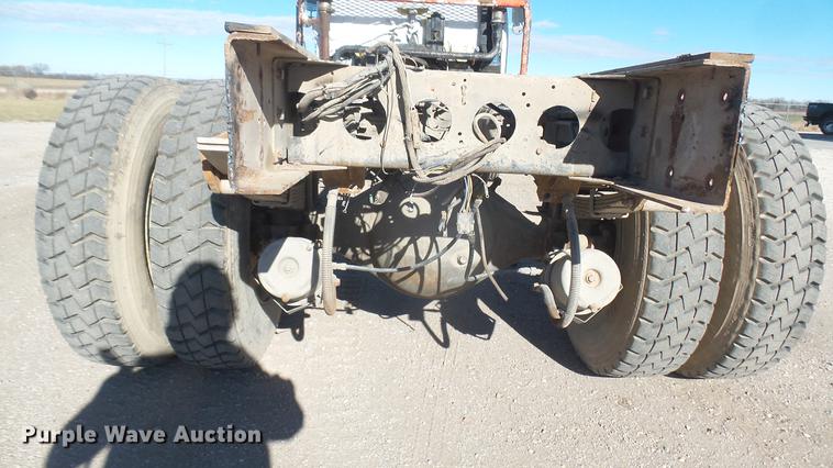 image for item DC1935 1986 Chevrolet 70 truck cab and chassis