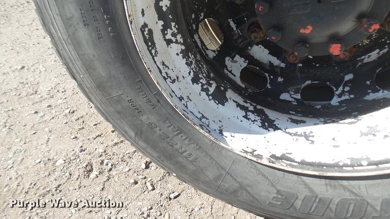 image for item DC1935 1986 Chevrolet 70 truck cab and chassis