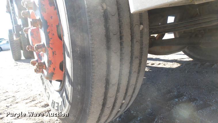 image for item DC1935 1986 Chevrolet 70 truck cab and chassis