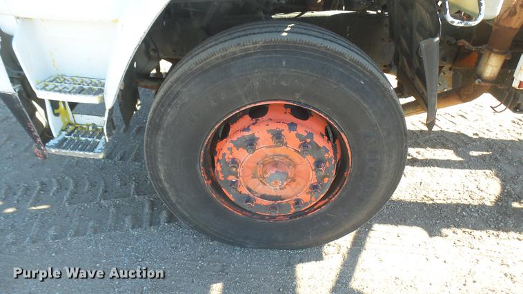 image for item DC1935 1986 Chevrolet 70 truck cab and chassis