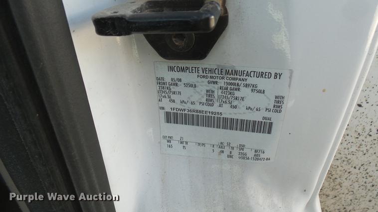 image for item DC1949 2008 Ford F350 Super Duty utility bed pickup truck