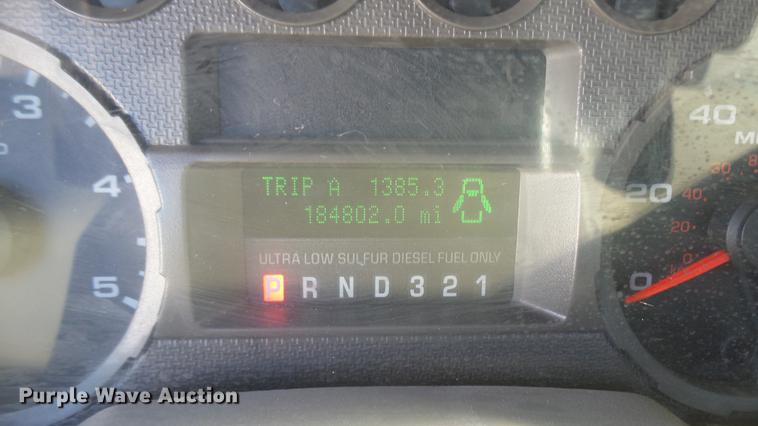 image for item DC1949 2008 Ford F350 Super Duty utility bed pickup truck