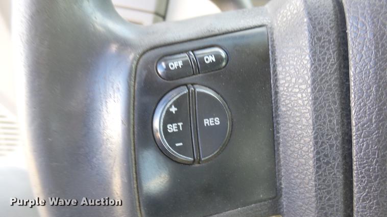 image for item DC1949 2008 Ford F350 Super Duty utility bed pickup truck