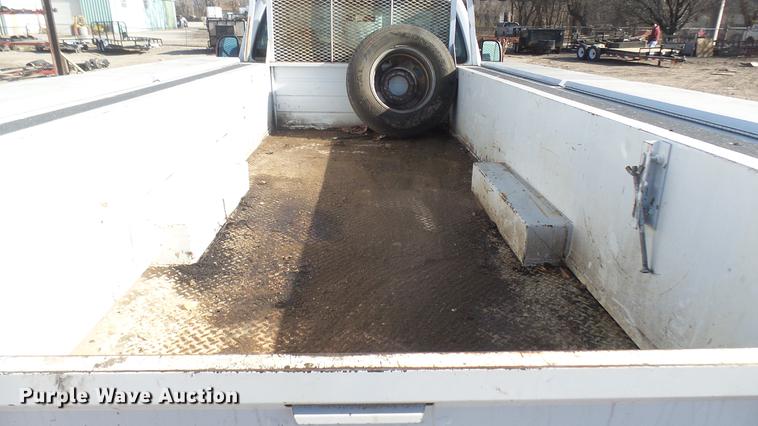 image for item DC1949 2008 Ford F350 Super Duty utility bed pickup truck
