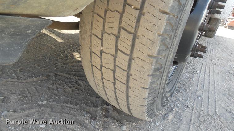 image for item DC1949 2008 Ford F350 Super Duty utility bed pickup truck