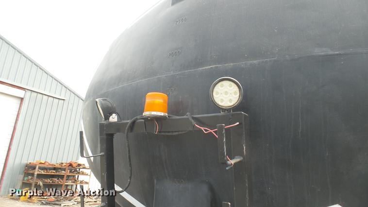 image for item DC1972 Tanker truck bed