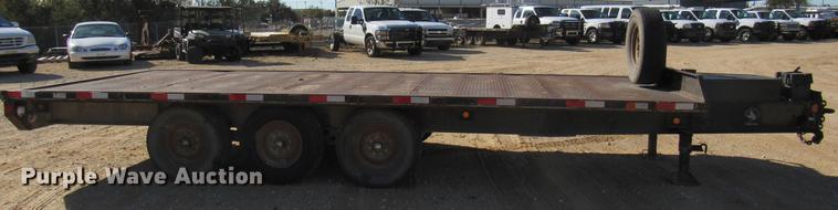 image for item DC2198 2002 Texas Bragg 20 OTW equipment trailer
