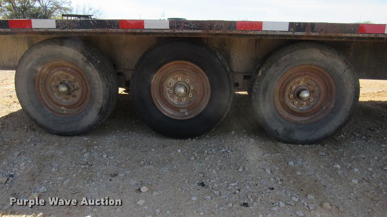 image for item DC2198 2002 Texas Bragg 20 OTW equipment trailer