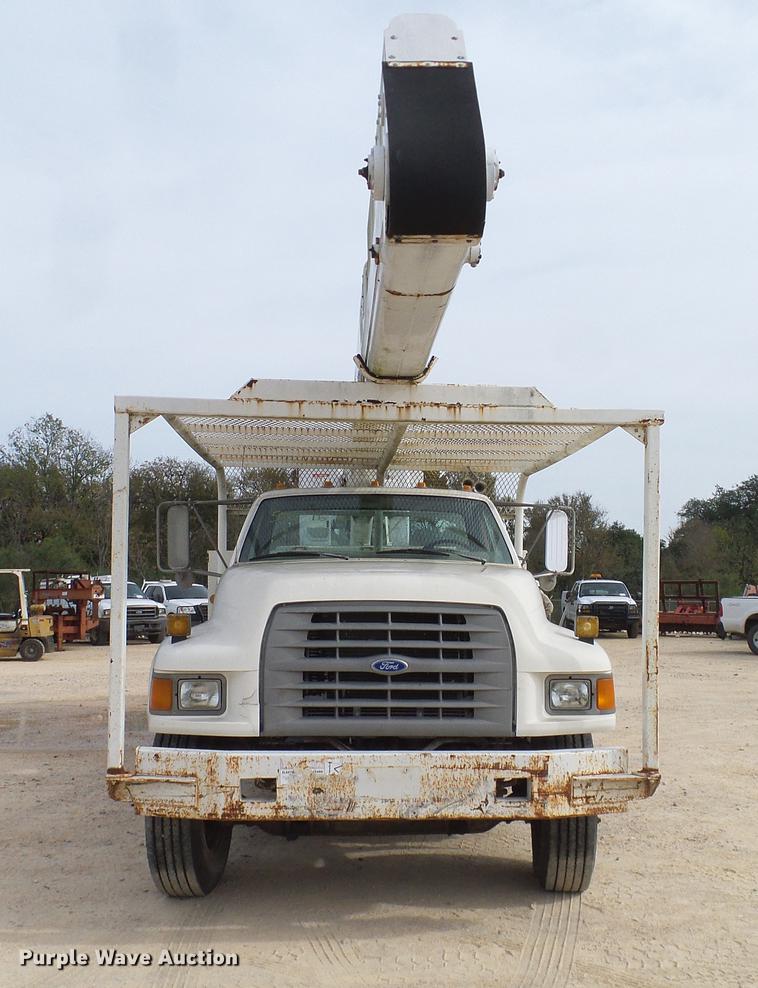image for item DC2200 1996 Ford F8000 bucket truck