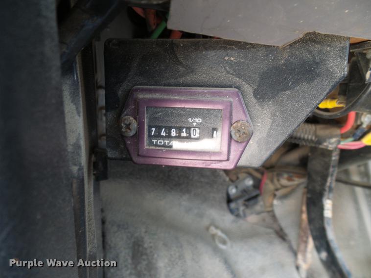 image for item DC2200 1996 Ford F8000 bucket truck