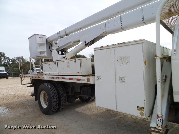 image for item DC2200 1996 Ford F8000 bucket truck