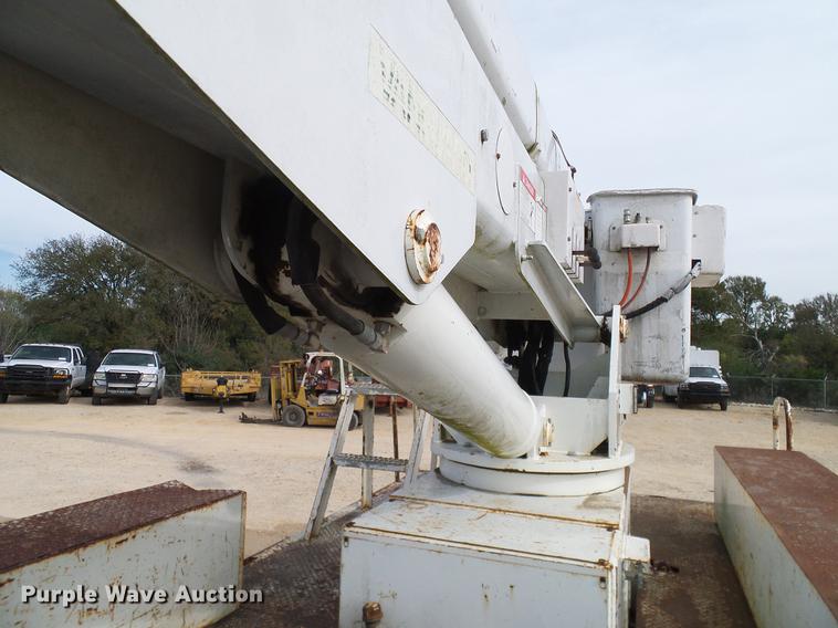 image for item DC2200 1996 Ford F8000 bucket truck