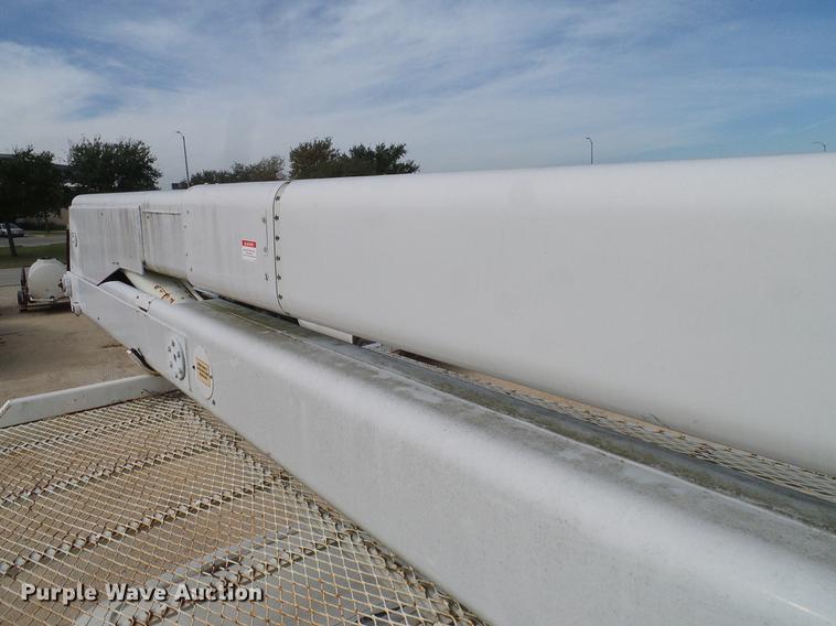 image for item DC2200 1996 Ford F8000 bucket truck