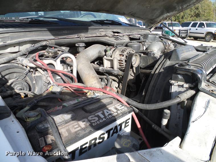 image for item DC2201 2004 Ford F550 Crew Cab flatbed truck