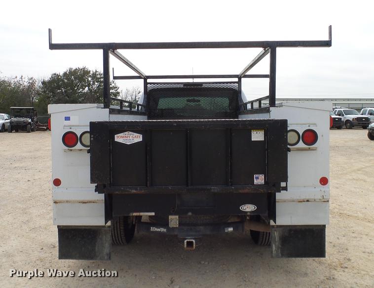 image for item DC2202 1999 Ford F350 Super Duty SuperCab utility bed pickup truck