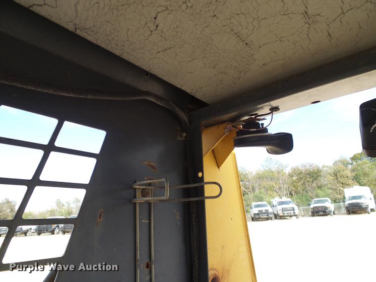 image for item DC2203 1999 Case 1840 skid steer