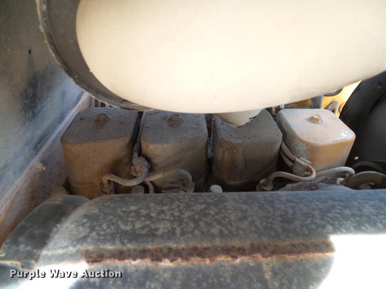 image for item DC2203 1999 Case 1840 skid steer