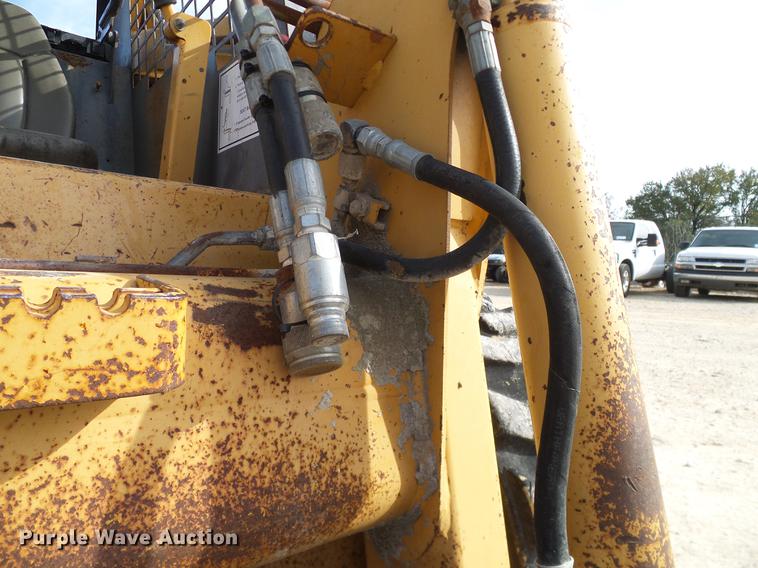 image for item DC2203 1999 Case 1840 skid steer