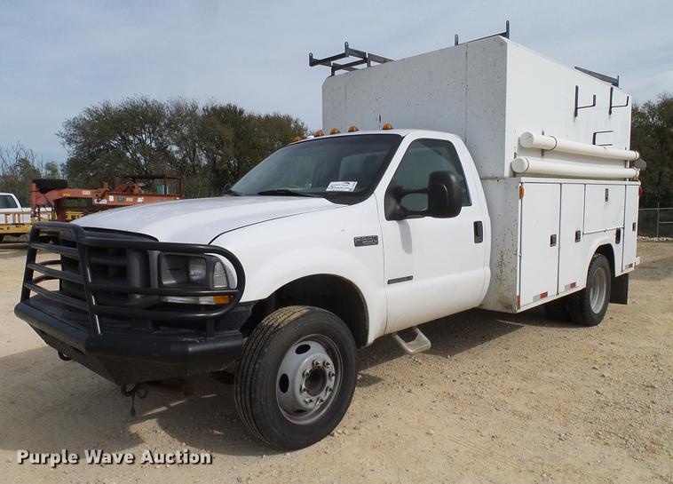 image for item DC2204 2002 Ford F550 utility truck