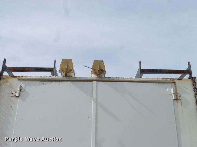 image for item DC2204 2002 Ford F550 utility truck