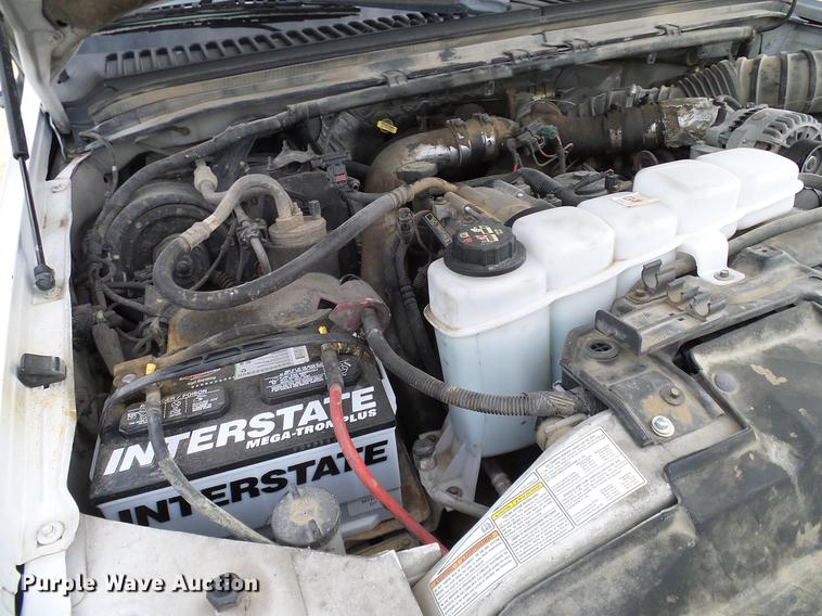 image for item DC2205 2000 Ford F350 Super Duty Crew Cab pickup truck