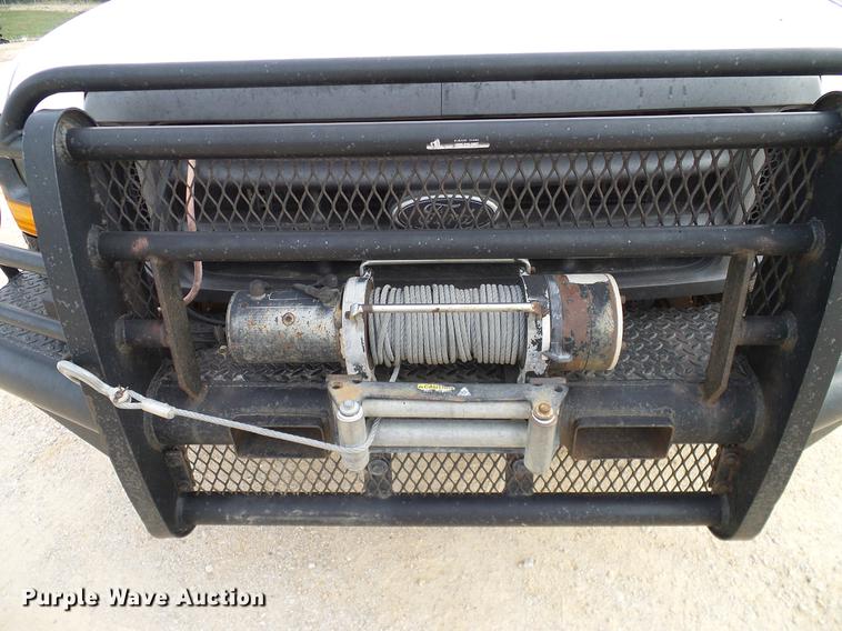 image for item DC2205 2000 Ford F350 Super Duty Crew Cab pickup truck