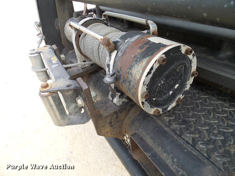 image for item DC2205 2000 Ford F350 Super Duty Crew Cab pickup truck