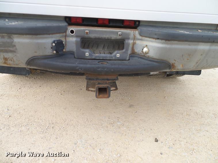 image for item DC2205 2000 Ford F350 Super Duty Crew Cab pickup truck