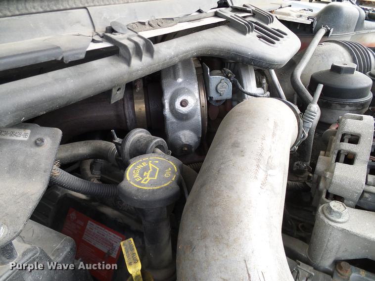 image for item DC2206 2006 Ford F350 Super Duty SuperCab utility bed pickup truck