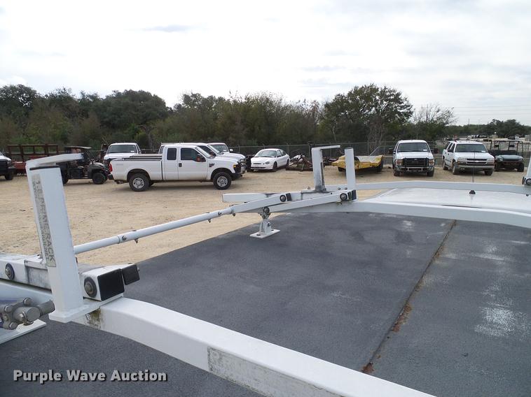 image for item DC2206 2006 Ford F350 Super Duty SuperCab utility bed pickup truck