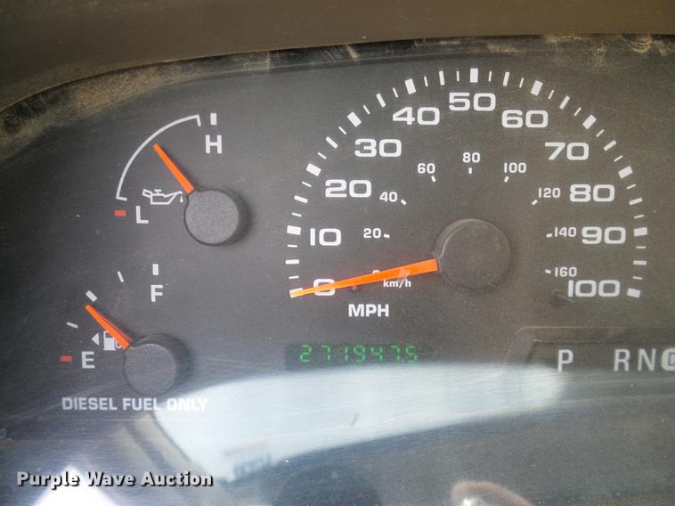 image for item DC2207 2004 Ford F350 Super Duty Crew Cab pickup truck