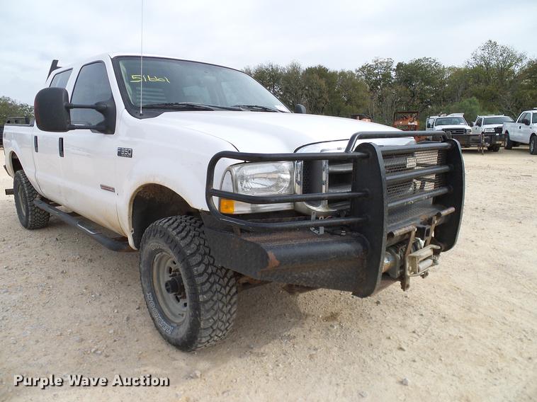 image for item DC2207 2004 Ford F350 Super Duty Crew Cab pickup truck