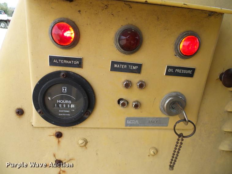 image for item DC2208 1990 Champ CB84L forklift