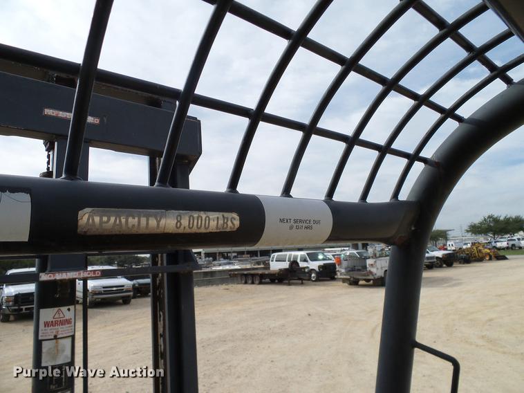 image for item DC2208 1990 Champ CB84L forklift