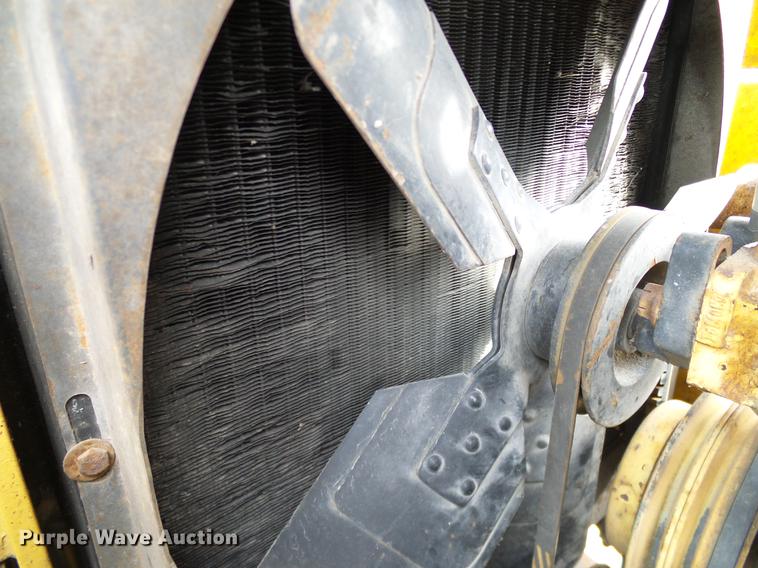 image for item DC2208 1990 Champ CB84L forklift