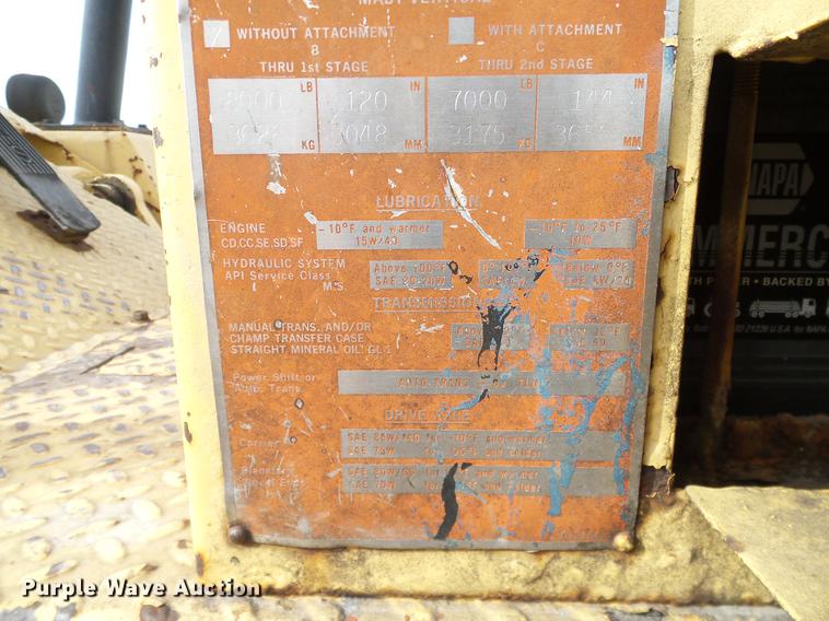 image for item DC2208 1990 Champ CB84L forklift