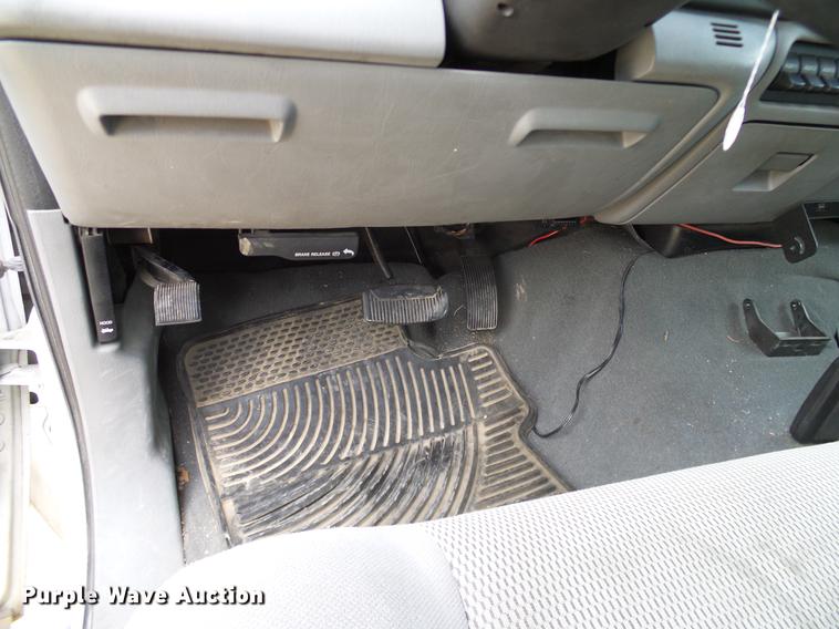 image for item DC2210 2007 Ford F350 Super Duty SuperCab utility bed pickup truck